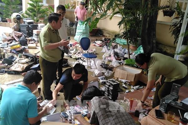 Gia Lai phát hiện hơn 1.000 sản phẩm giả mạo nhãn hiệu nổi tiếng