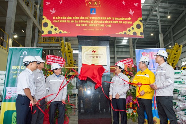 Vượt khủng hoảng “kép” PVN đưa hai dự án về đích đúng tiến độ