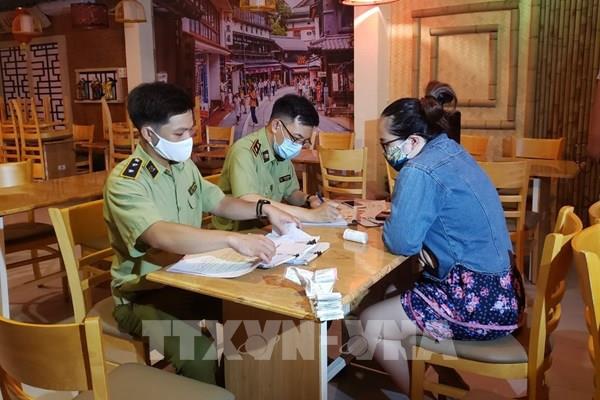 Đà Nẵng xử lý cửa hàng ăn uống bán hàng qua mạng, bán mang về