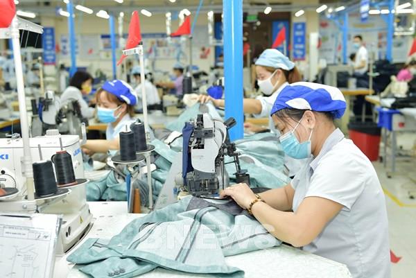Tổng công ty May 10 lãi sau thuế tăng hơn 74%