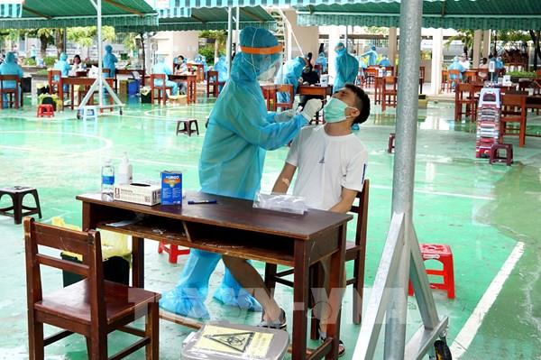Đà Nẵng triển khai phương pháp gộp nhóm xét nghiệm COVID-19  