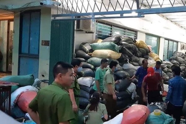Nhiều xưởng tái chế găng tay đã qua sử dụng bị phát hiện