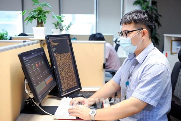 Viettel tăng năng lực hệ thống kê khai y tế điện tử hỗ trợ người dân phòng dịch COVID-19