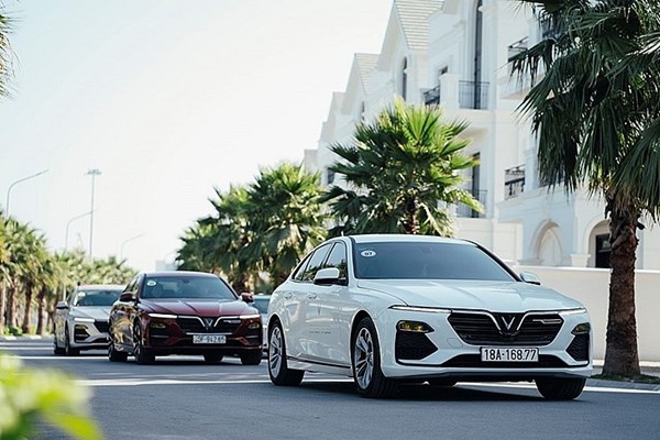 Vingroup “tung” gói tài chính combo đột phá “Nhà Vinhomes – Xe VinFast”