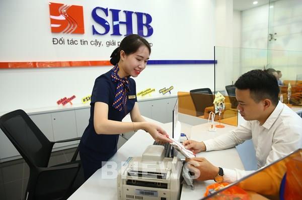 SHB tặng phí bảo hiểm cho khách hàng gửi tiền tiết kiệm