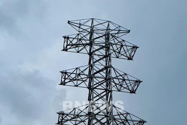 Hai đường dây 220 kV phải lùi tiến độ đóng điện sang năm 2021