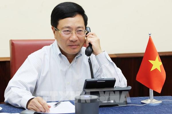 Phó Thủ tướng, Bộ trưởng Ngoại giao Phạm Bình Minh điện đàm với Ngoại trưởng Hoa Kỳ