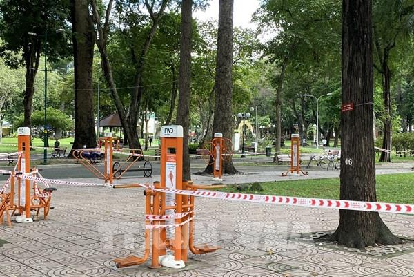 Thành phố Hồ Chí Minh tạm dừng tất cả các hoạt động trong công viên, mảng xanh