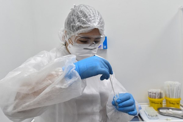 Vaccine COVID-19 đầu tiên của thế giới sẽ được cấp phép tại Nga ngày 12/8