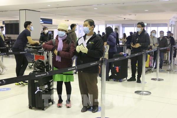 Dịch COVID-19: Đưa hơn 340 công dân Việt Nam từ Australia về nước
