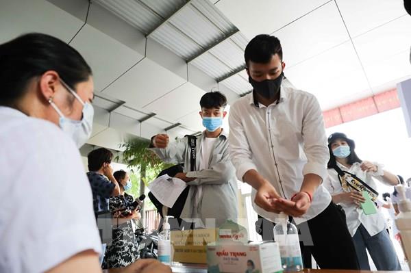 Đề thi tốt nghiệp THPT năm 2020 môn Vật lí