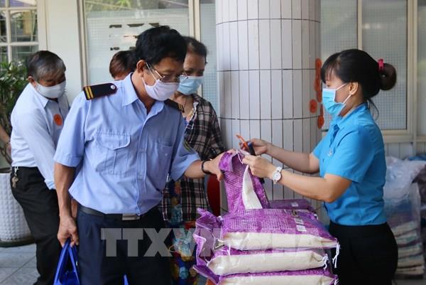 “Tiếp sức” cho người lao động mùa dịch: Bài 1- Muôn nẻo khó khăn
