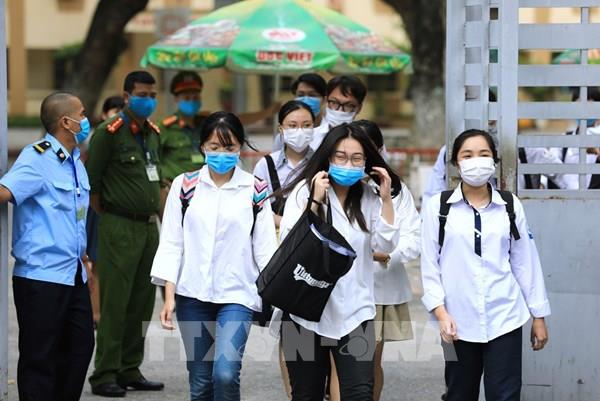 Bắt đầu công bố điểm thi tốt nghiệp Trung học Phổ thông từ 0 giờ ngày 27/8
