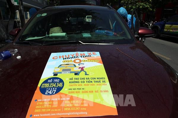 Dịch COVID-19: Những “Chuyến xe nghĩa tình giá 0 đồng” đưa người bệnh về nhà