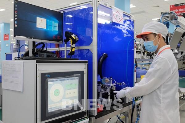 Vingroup sản xuất linh kiện máy thở cho Medtronic