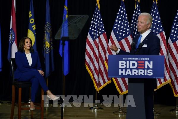 Bầu cử Mỹ 2020: Liên danh tranh cử của đảng Dân chủ lần đầu ra mắt