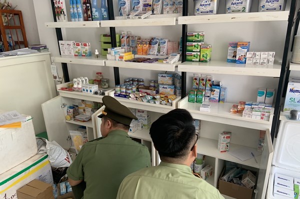 Xử phạt gần 700 triệu đồng vi phạm trong thương mại điện tử