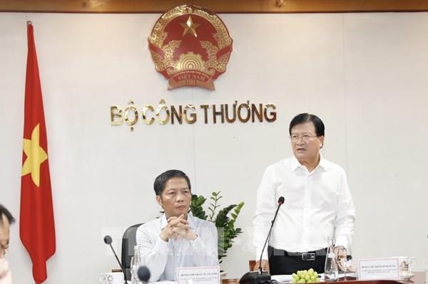 Phó Thủ tướng Trịnh Đình Dũng: Đẩy nhanh tiến độ hoàn thành Quy hoạch điện VIII