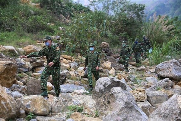Lào Cai: Bắt, khởi tố 4 đối tượng người nước ngoài vượt biên trái phép vào Việt Nam