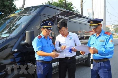 Xử phạt gần 3.700 vi phạm trong hoạt động vận tải khách