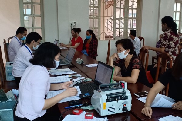 Hỗ trợ hộ nghèo, cận nghèo vay vốn ưu đãi cải thiện về nhà ở