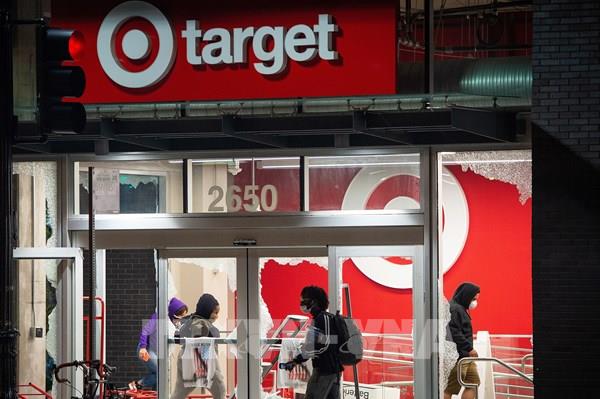 Hãng bán lẻ Target của Mỹ ghi nhận doanh số tăng mạnh nhất trong 58 năm