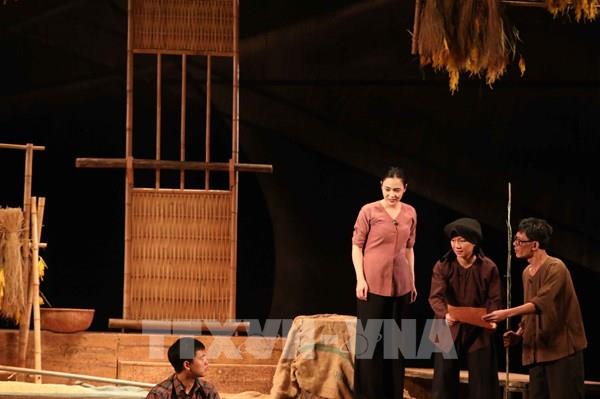 Thành phố Hồ Chí Minh: Nhiều sân khấu chật vật trong mùa dịch COVID