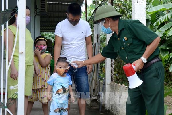 “Hậu phương” trong phòng chống COVID: Bài 1- Những cựu binh vào cuộc chiến mới