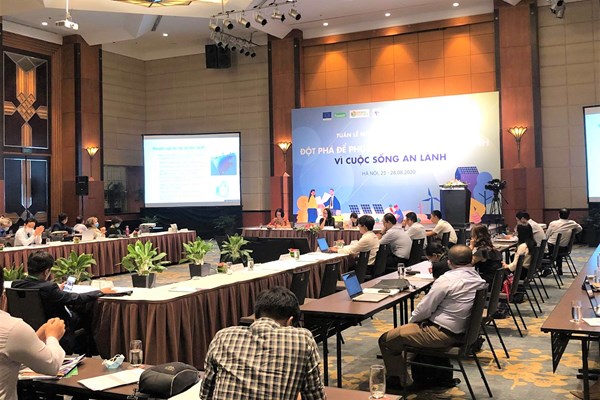Khai mạc Tuần lễ Năng lượng tái tạo Việt Nam 2020