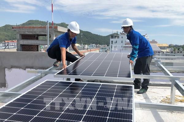 Thử nghiệm nền tảng EVNSOLAR để phát triển điện mặt trời mái nhà