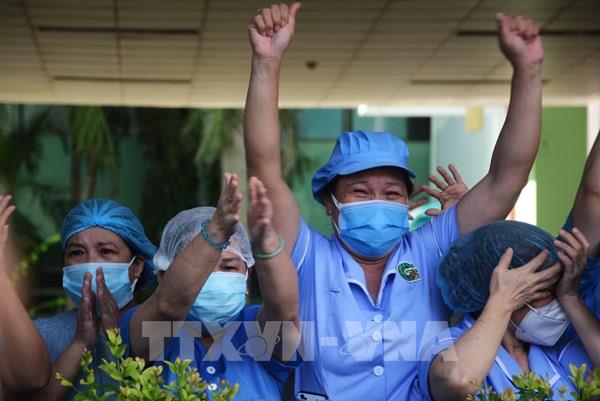 Bệnh viện Đà Nẵng mở cửa trở lại sau 30 ngày bị phong tỏa