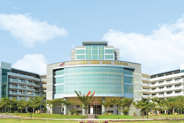 Tiến sỹ Trần Trọng Đạo điều hành Trường Đại học Tôn Đức Thắng