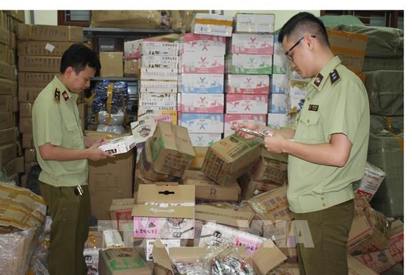 Xử lý hành vi găm hàng, tăng giá bất hợp lý trong mùa dịch COVID-19