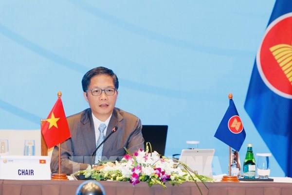 ASEAN 2020: Hợp tác thúc đẩy phát triển kinh tế và giảm thiểu rủi ro từ COVID-19