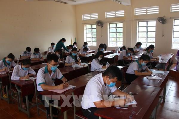 Điểm sàn Đại học Ngoại thương Hà Nội dao động từ 16,5-18