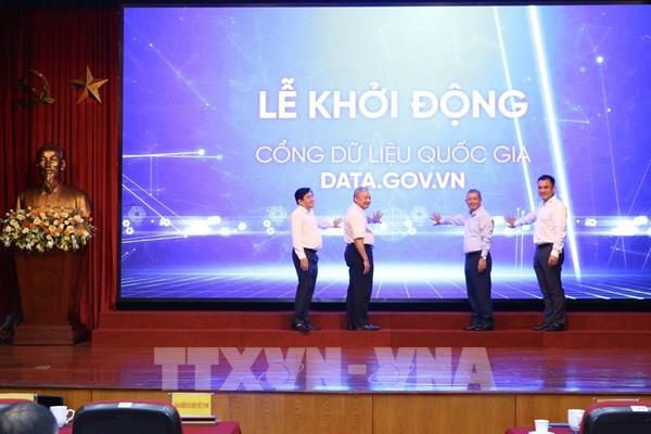 Khởi động Cổng dữ liệu quốc gia