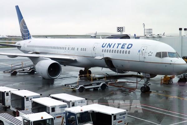 United Airlines bỏ áp dụng phí đổi vé máy bay