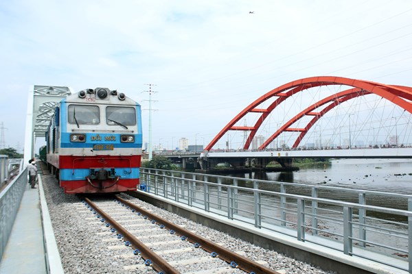Kinh tế Tp. Hồ Chí Minh: Phát huy hiệu quả các nguồn lực xã hội