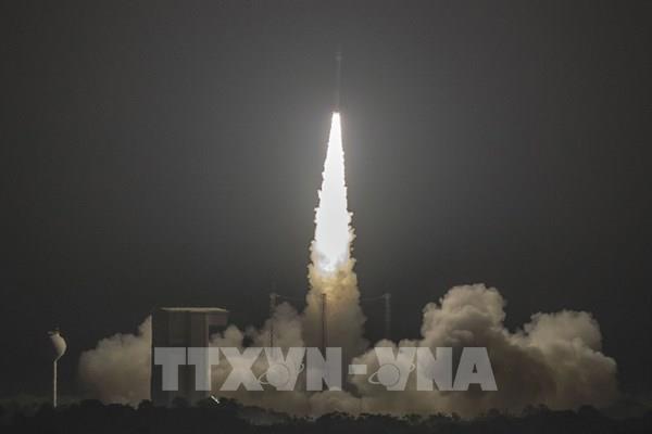 Châu Âu phóng thành công tên lửa Vega đưa vệ tinh lên quỹ đạo