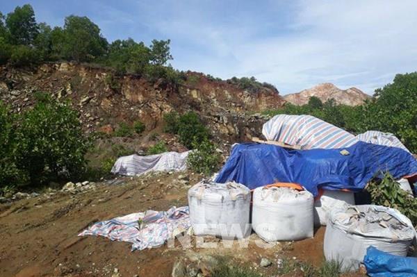 Đã có kết quả xét nghiệm 60 tấn chất thải đổ trộm ở Thanh Hóa