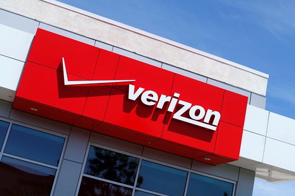 Verizon thắng thầu thuê dải băng tần mạng 5G ở Mỹ