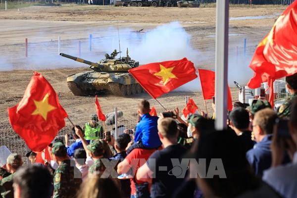 Việt Nam xuất sắc về nhất trong cuộc thi Xe tăng hành tiến tại Army Games 2020