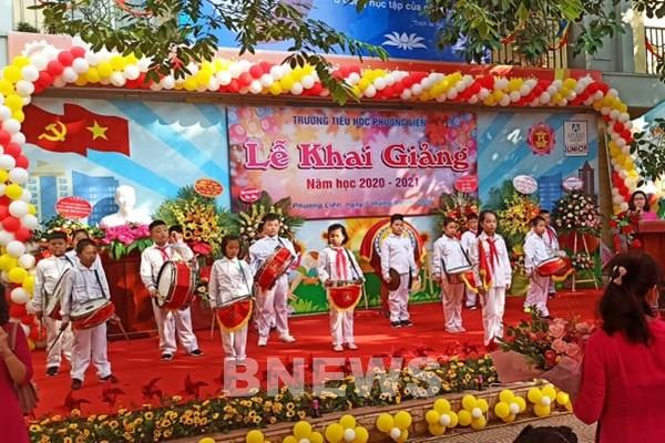 Gần 23 triệu học sinh trên cả nước khai giảng năm học mới 2020-2021