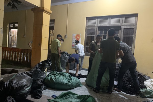 Triệt phá cơ sở may gia công hàng nghìn sản phẩm giả thương hiệu 