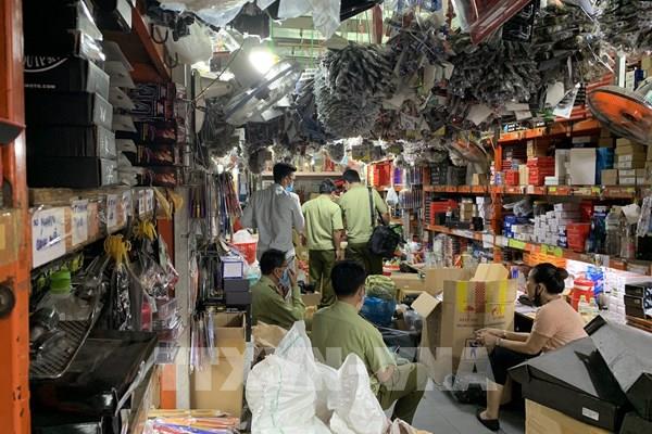 Triệt phá hàng loạt điểm sản xuất, kinh doanh phụ tùng xe máy giả