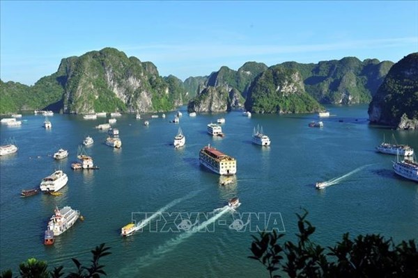 Quảng Ninh miễn, giảm phí tham quan du lịch đến hết năm 2020