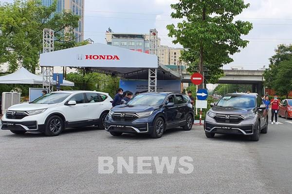 Đại dịch COVID-19 và tháng “Ngâu”, doanh số bán ô tô tại Việt Nam tiếp tục giảm