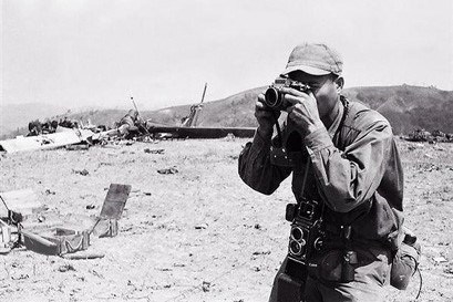 Sẵn sàng hy sinh cho những dòng tin "chảy mãi"