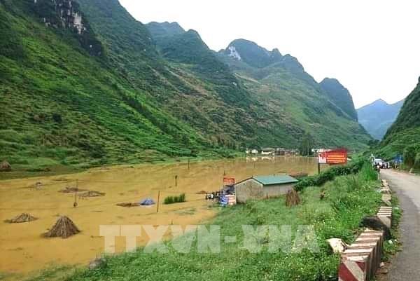 Mưa lũ gây ách tắc nhiều tuyến đường giao thông của Hà Giang