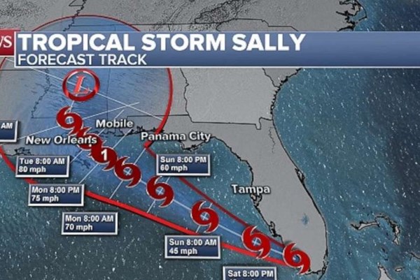 Bang Floria của Mỹ chuẩn bị đón bão nhiệt đới Sally